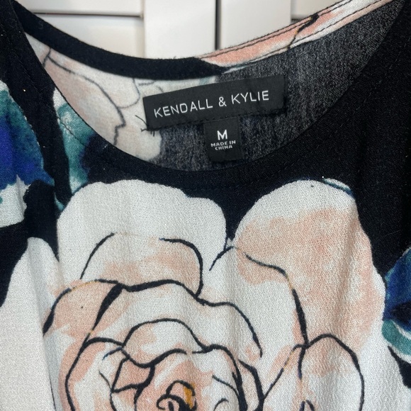 Romper - Picture 4 of 4